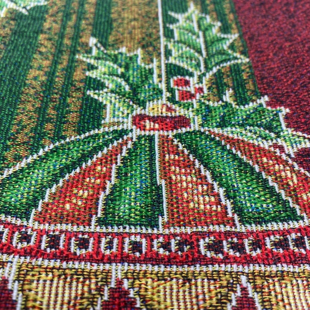 Beautiful Christmas Woven Tapestry Table Runner Green Red Gold Holiday Decor‎